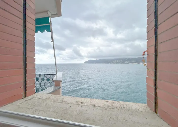 Sea House